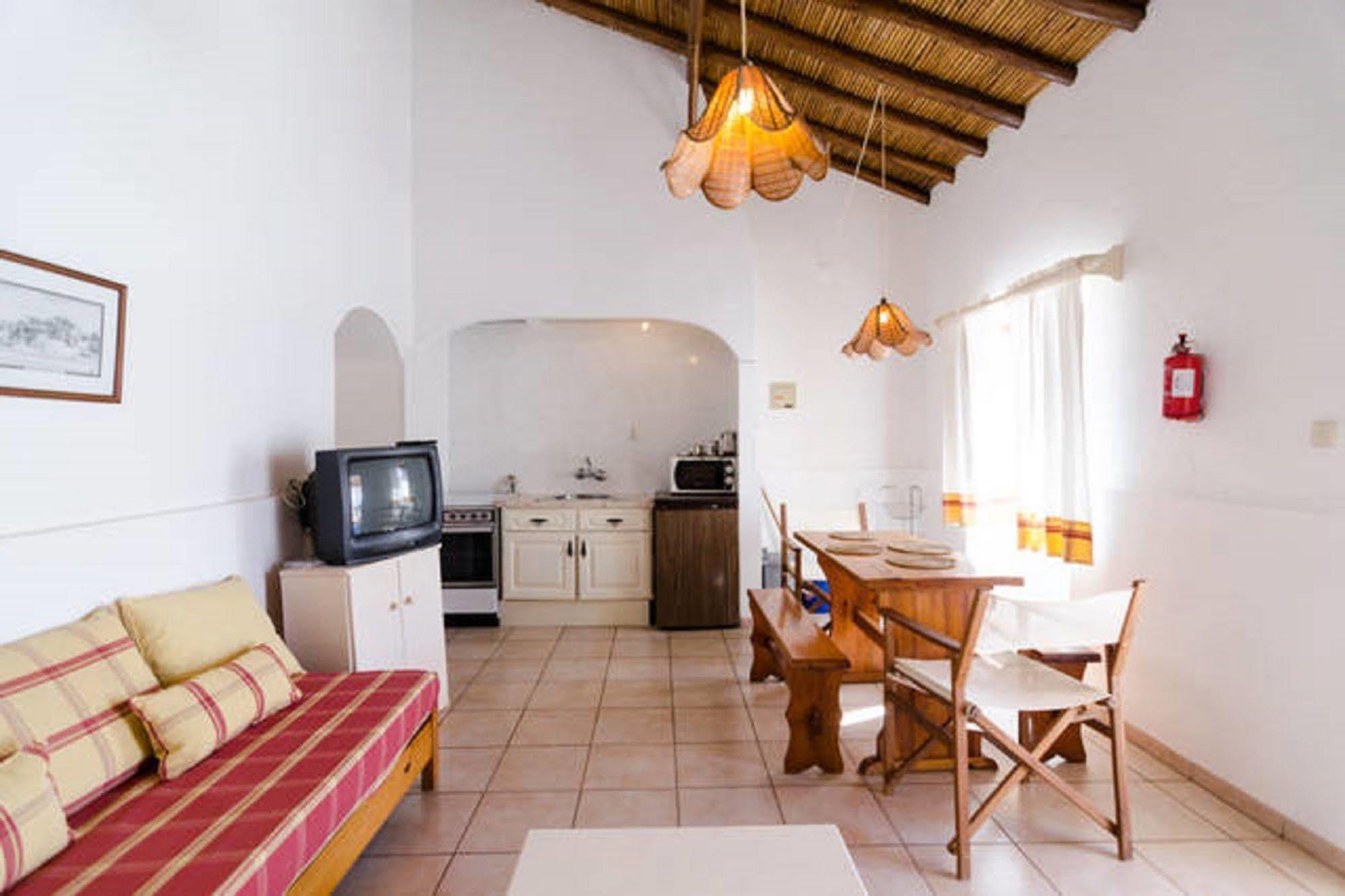 Quinta Do Lagar - By Portugalferias Hostal Albufeira Exterior foto